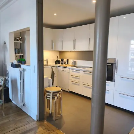 Parisian Duplex Close To Iconic Sites Tour Eiffel Appartamento *