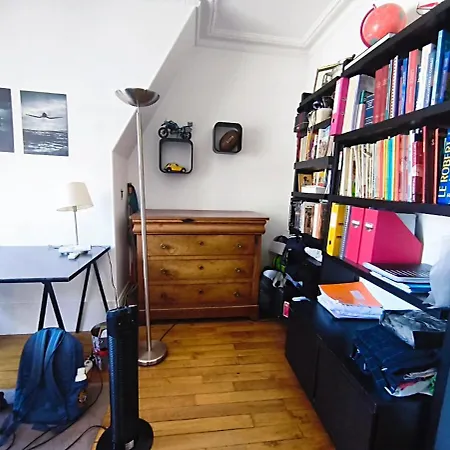 Parisian Duplex Close To Iconic Sites Tour Eiffel